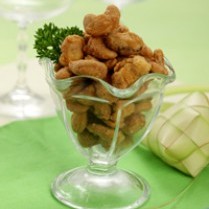 kandungan kacang mete